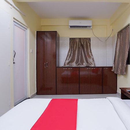 OYO 60891 Hotel Amaze Jādabpur Kültér fotó