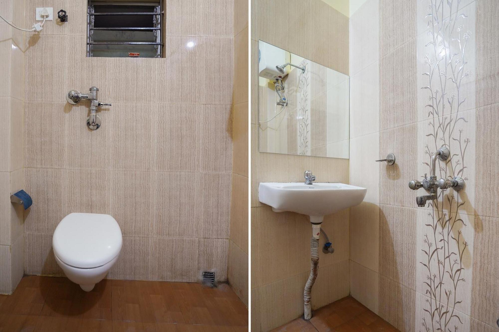OYO 60891 Hotel Amaze Jādabpur Kültér fotó